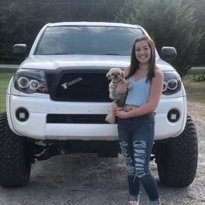 Meet your Posher, Mckenzie